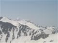 Montagnes en Gorgie. Vu la proximit de la frontire, on doit se trimballer avec un permis de circuler. Le dernier jour pour aller randonner on attendra 30 minutes  un poste de contrle que les soldats vrifient nos passeports.